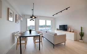 Amara Tower 14